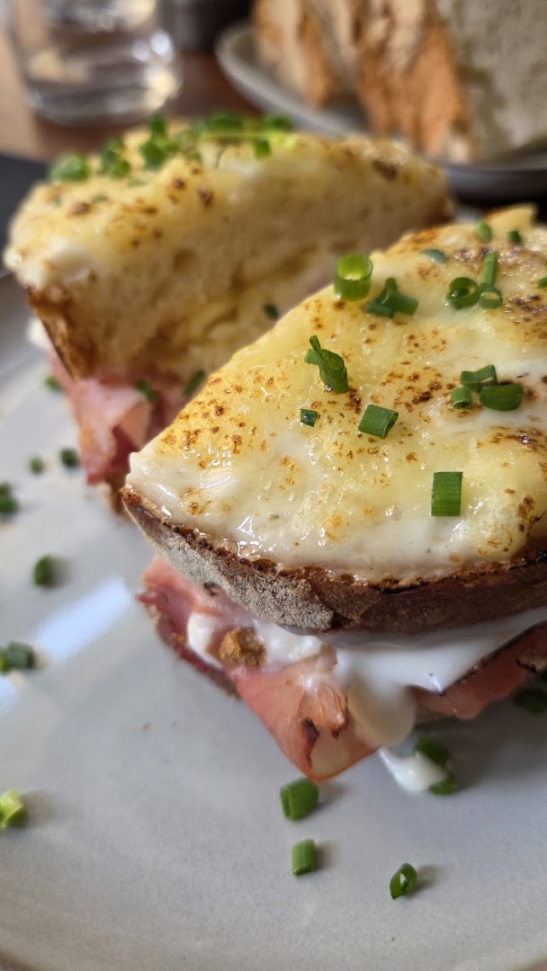 Mercurio Pigneto: appetizing food photo for venue