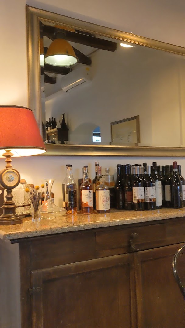Osteria Chiari: restaurant interior and atmosphere