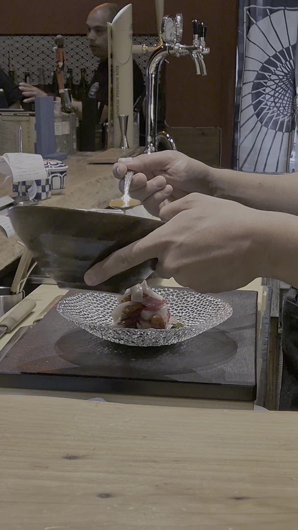 Sakaba Ie Koji: high quality food preparation shot