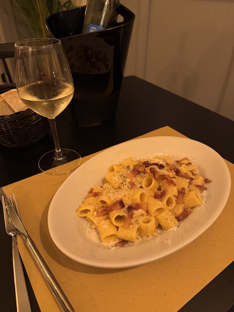 Sobrio al Pigneto: appetizing photo of restaurant food