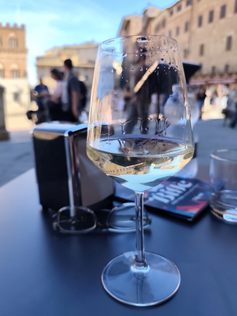 Bigè - Street Pizza: appealing atmosphere and drink shot