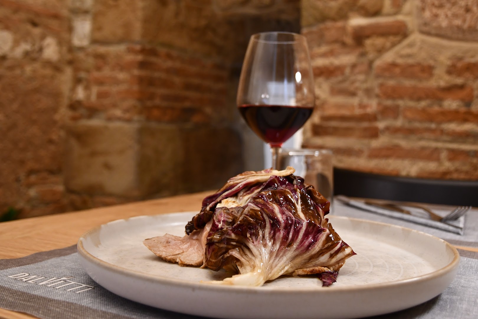 Dal Vitti: appetizing food and professional composition