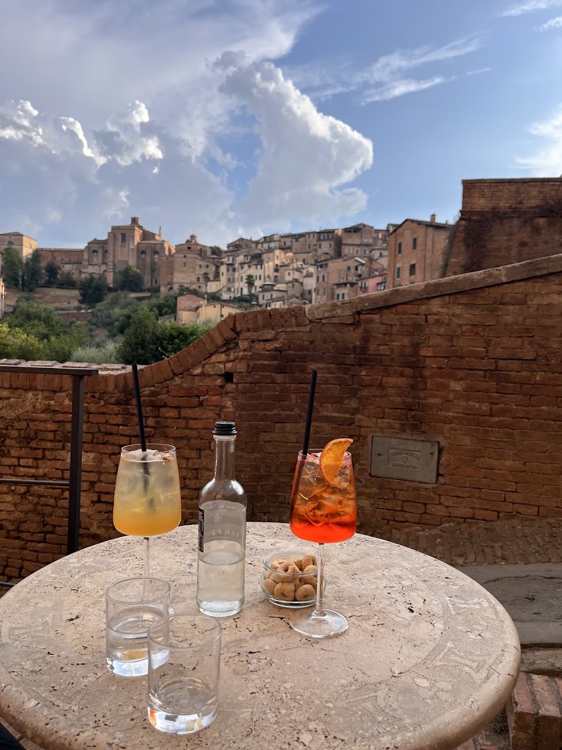 Tea Room Siena: beautiful atmosphere and scenic view