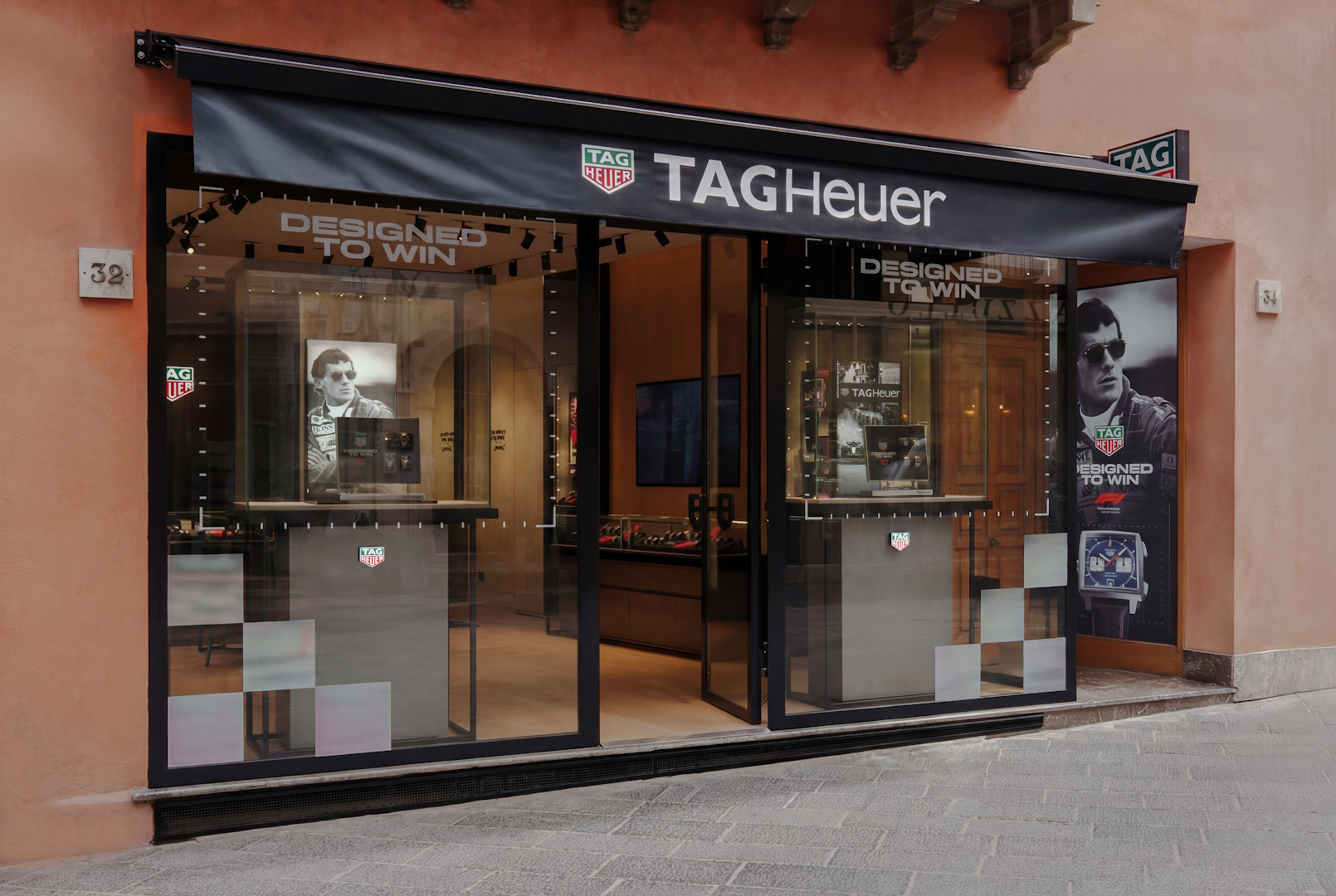 Rocca Boutique TAG Heuer: clear storefront photo of shop