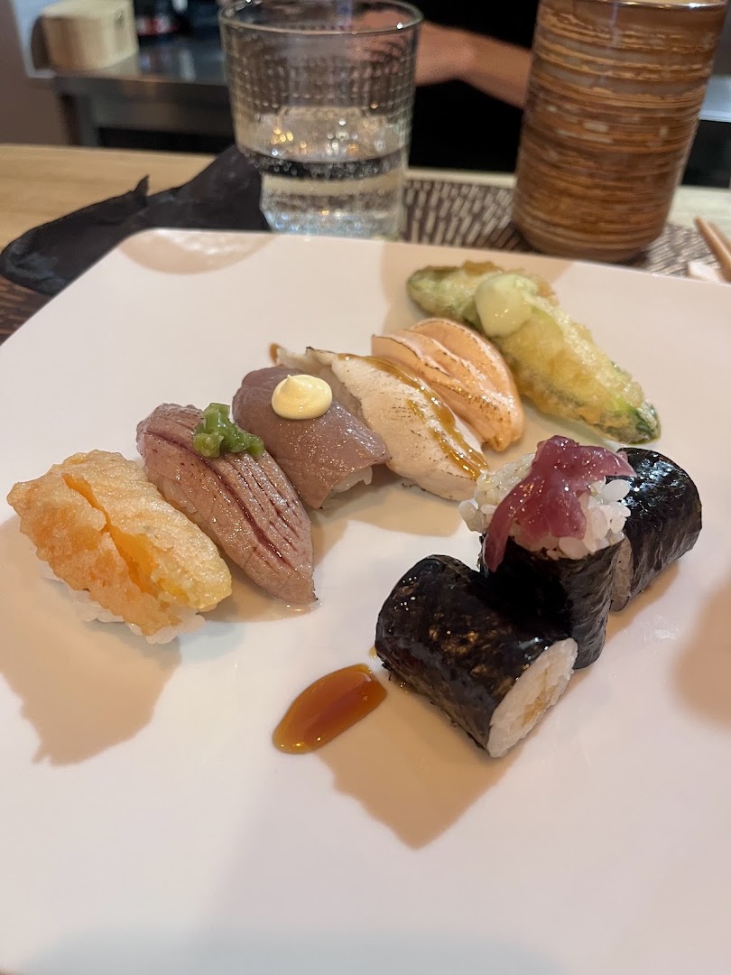 Akaiito: appetizing, high-quality food photography