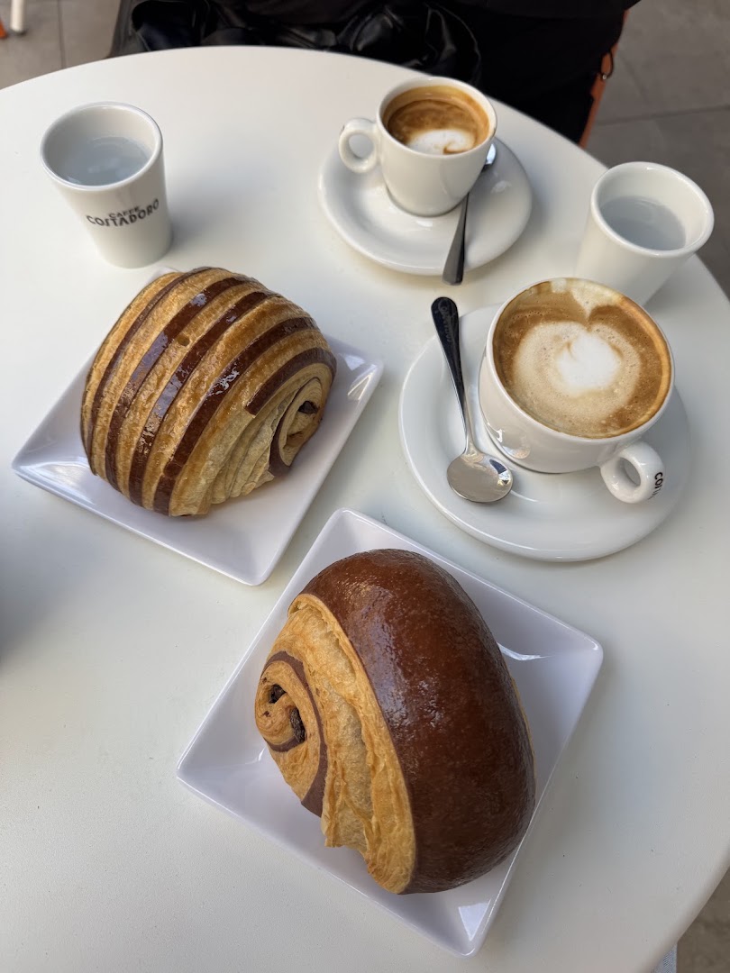 Forno Che Pan: appetizing, high-quality breakfast food photo