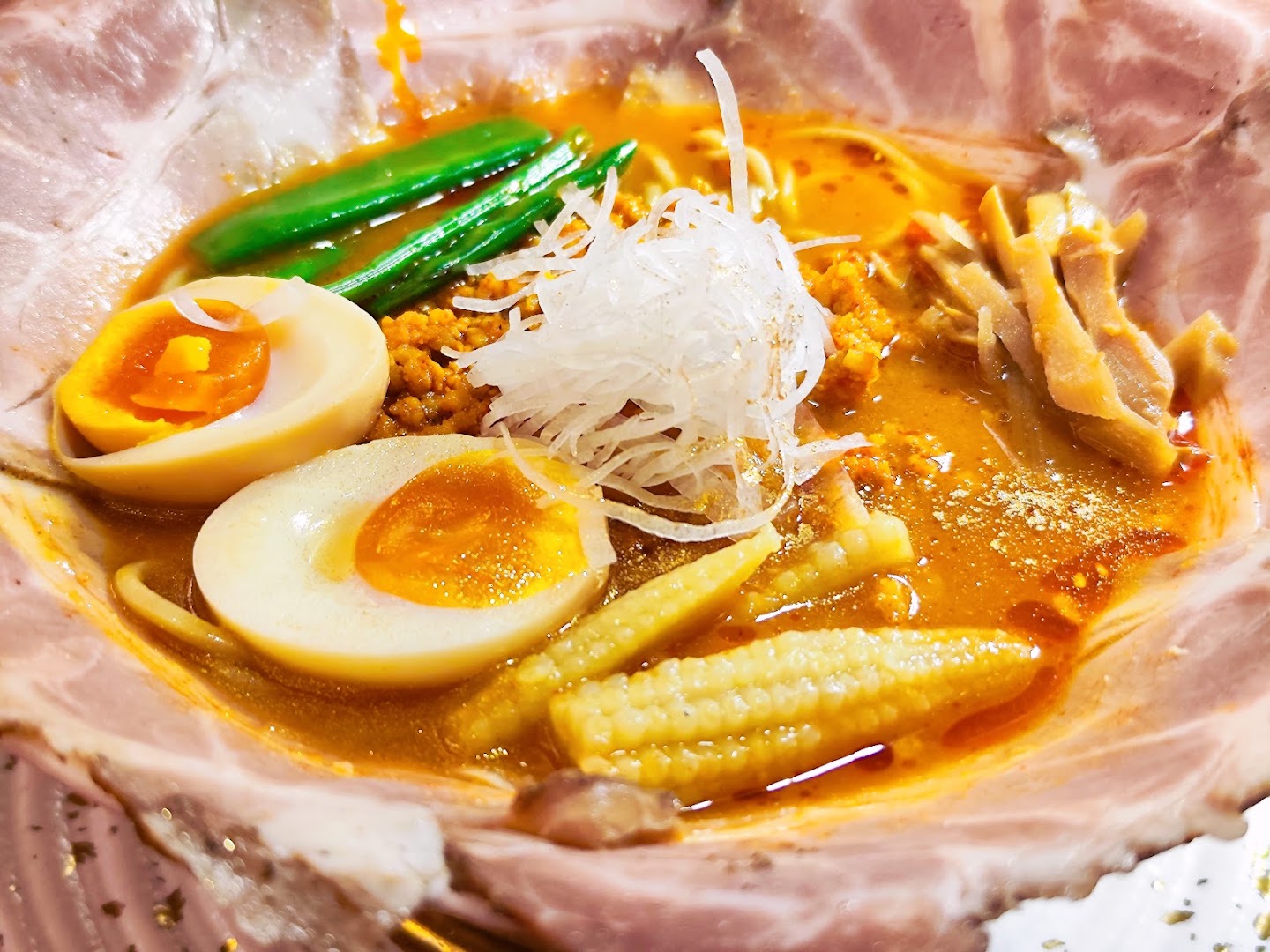 MIC Ramen: appetizing, high-quality food photography