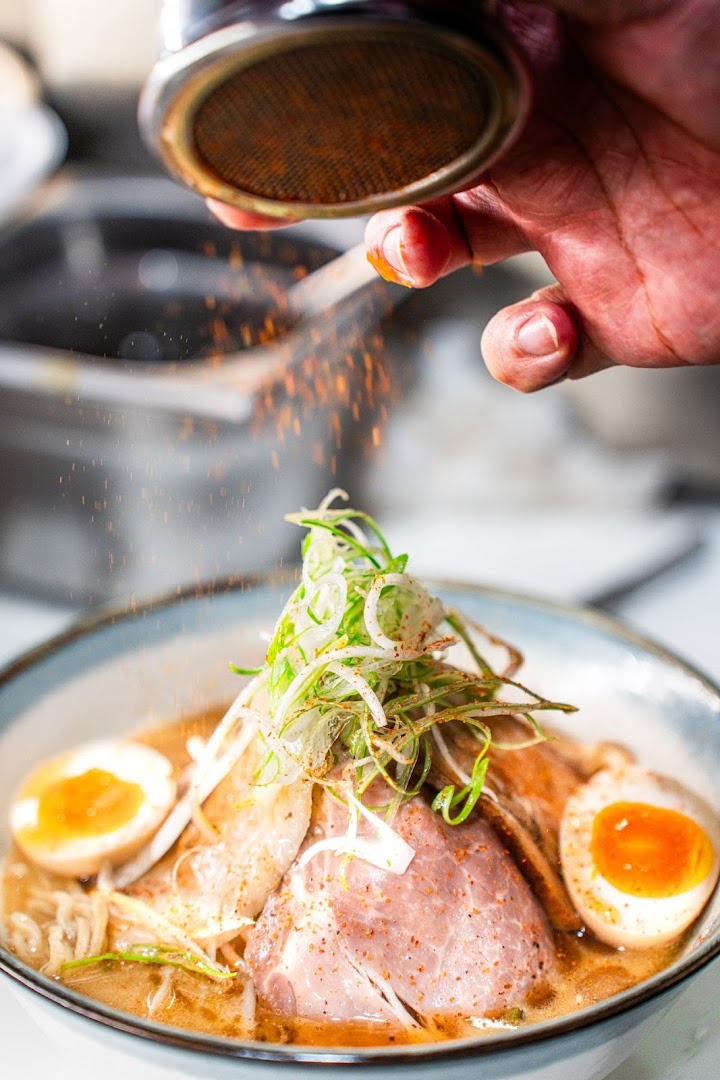 MIC Ramen: high quality, appetizing food photography