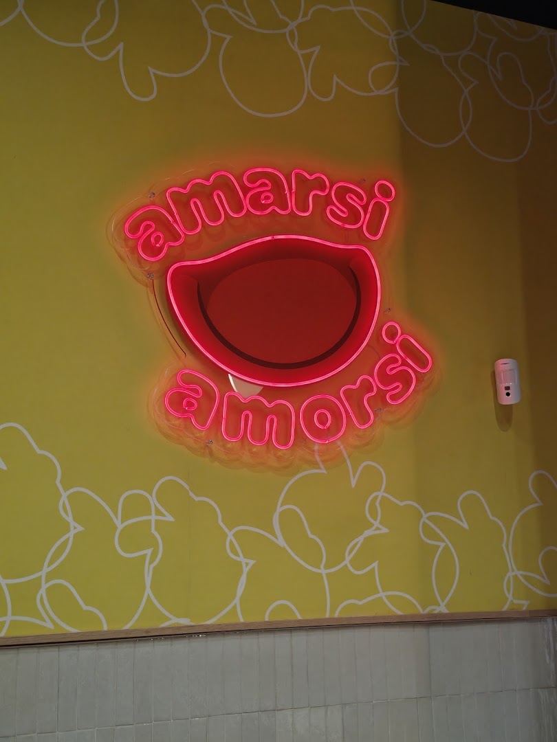 Ripieno: attractive neon restaurant signage