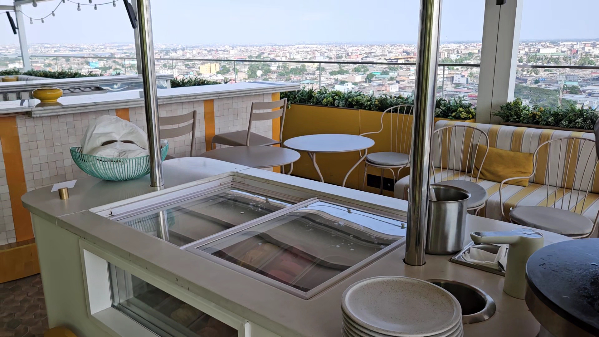 LIVA: attractive rooftop terrace atmosphere