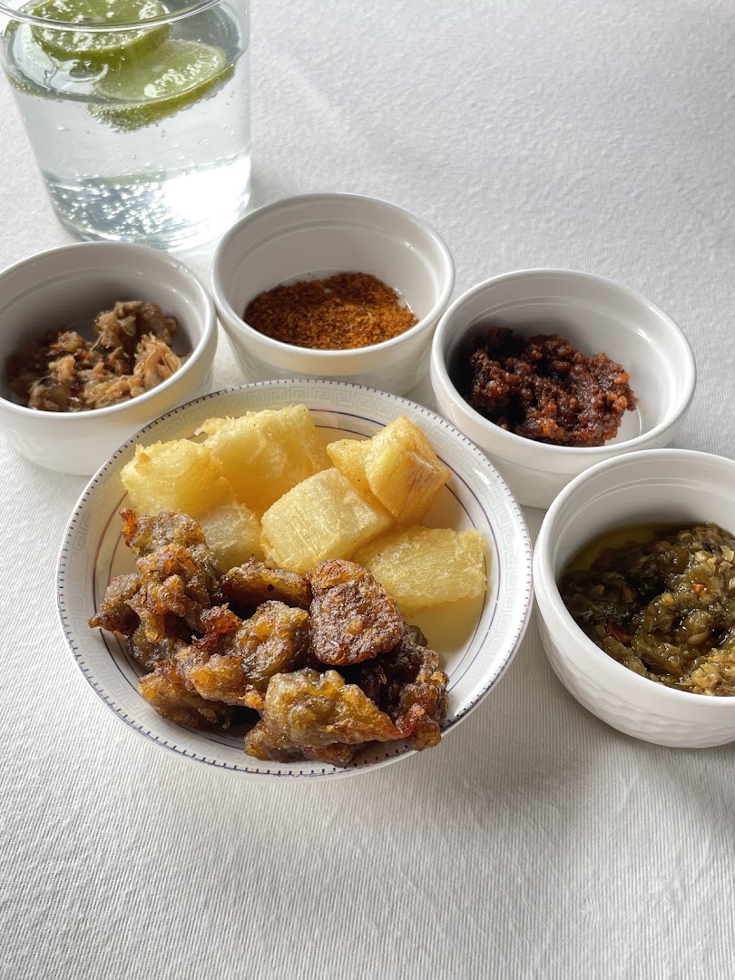 Saakan: appetizing, high-quality food photography