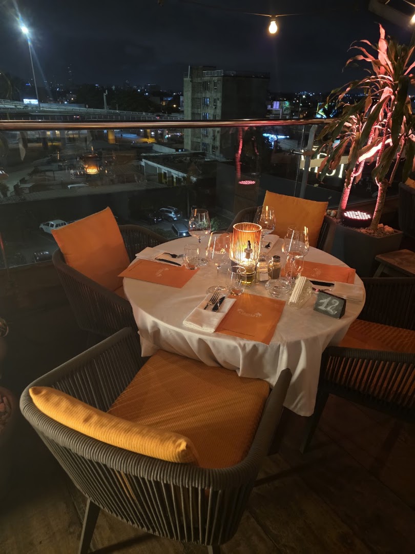 West Abidjan: inviting atmosphere and professional quality