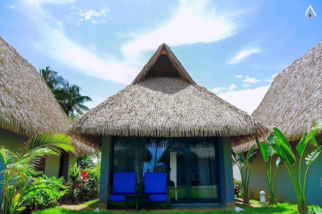 Assoyam Beach: high quality venue exterior photo