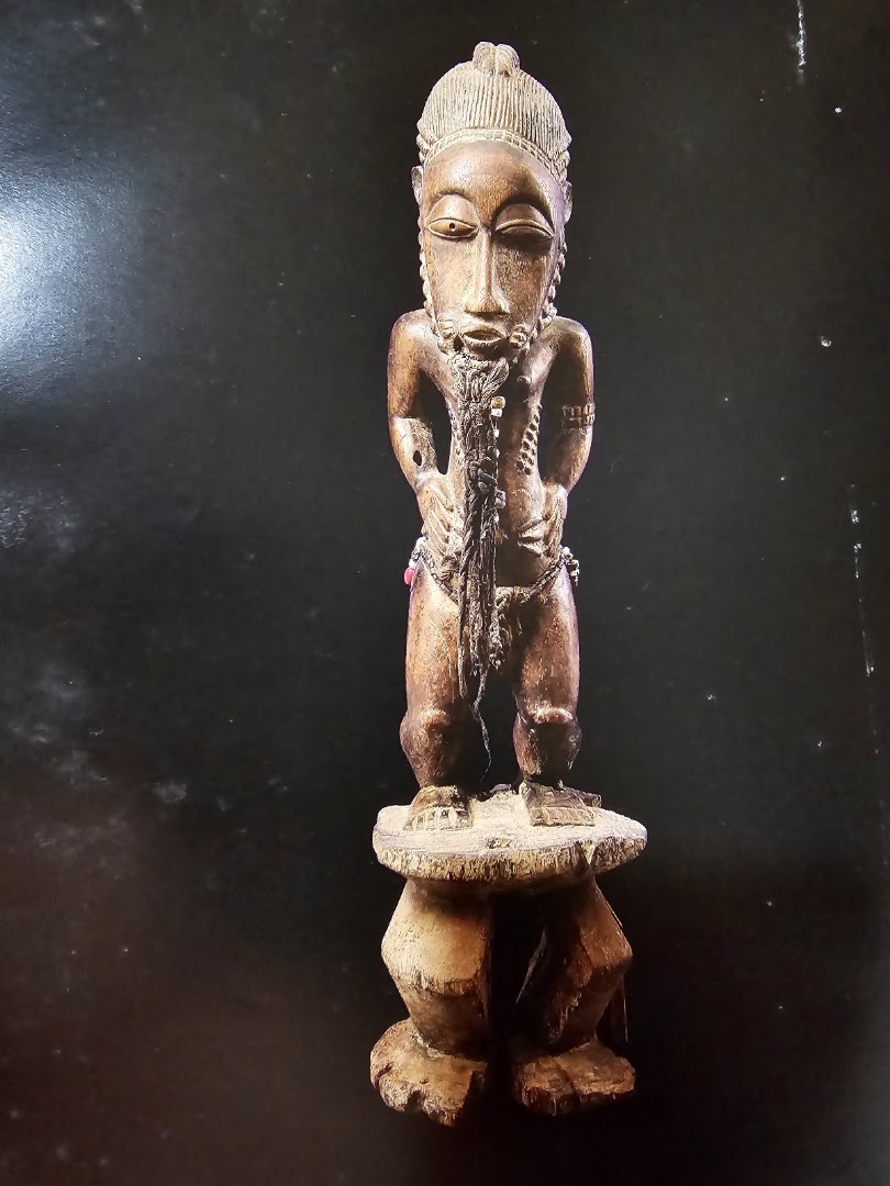 Quartier des Sculpteurs de Koko: clear photo of shop product