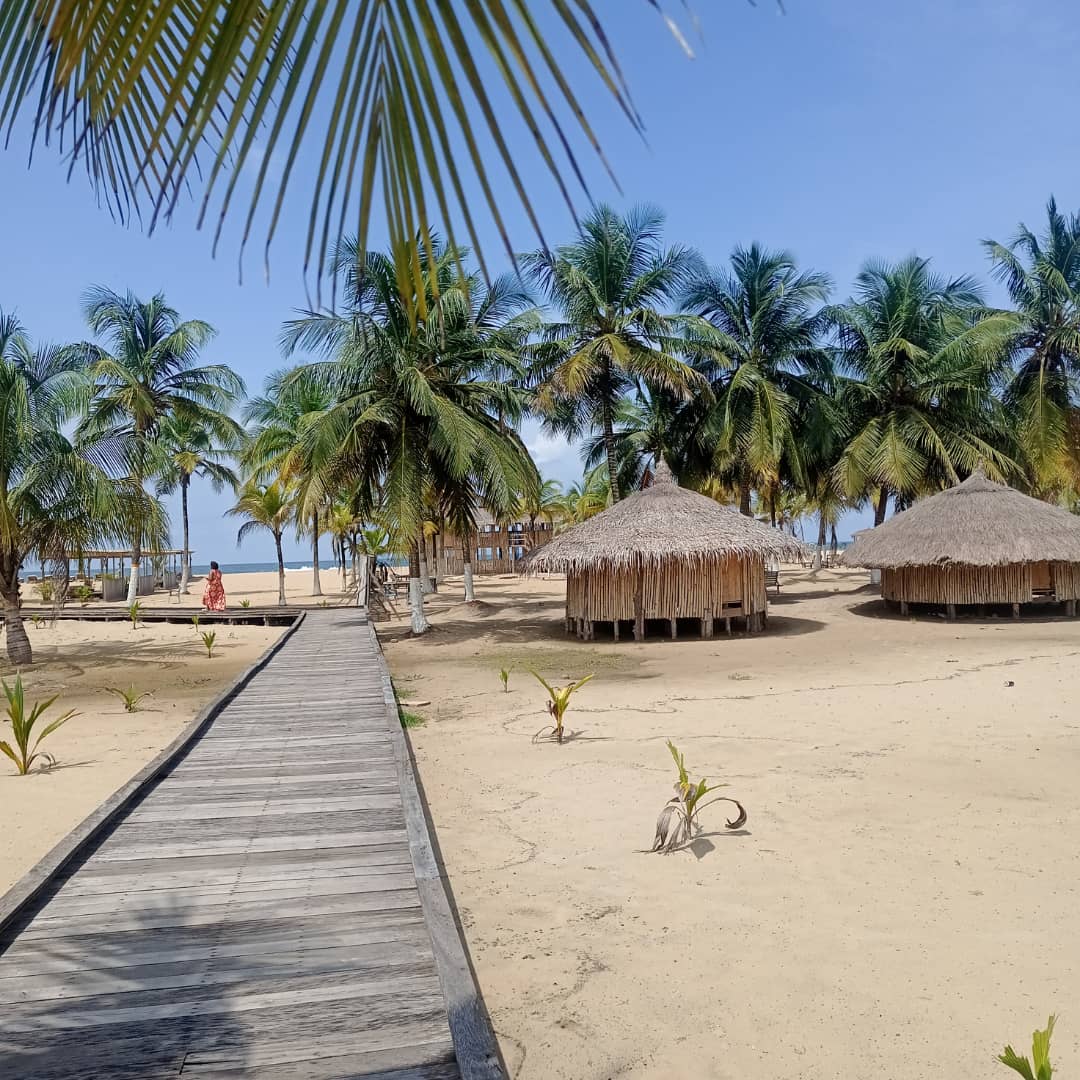 Klaman Beach: attractive, clear venue atmosphere photo