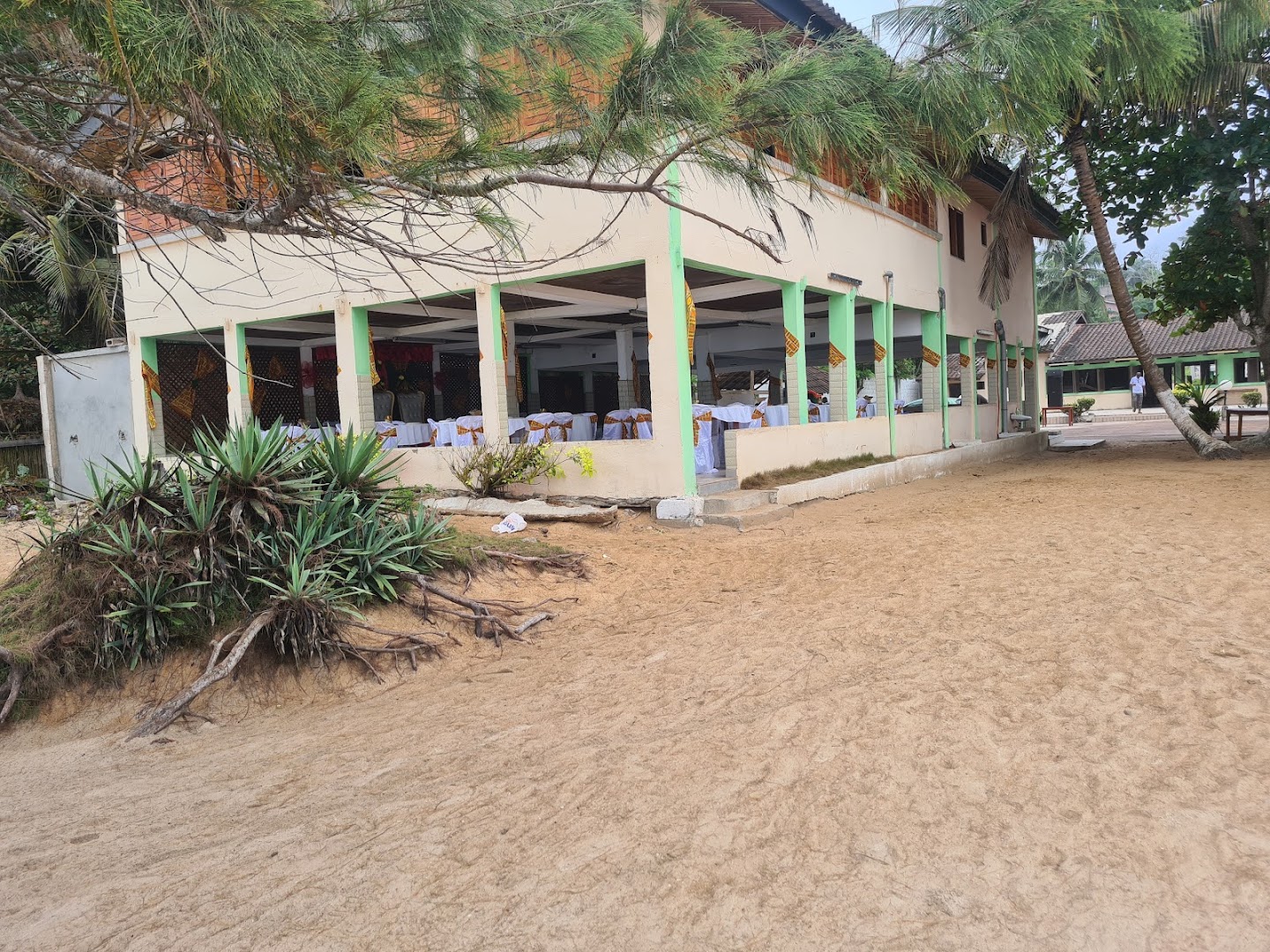 Ocean Food: clear exterior view of restaurant