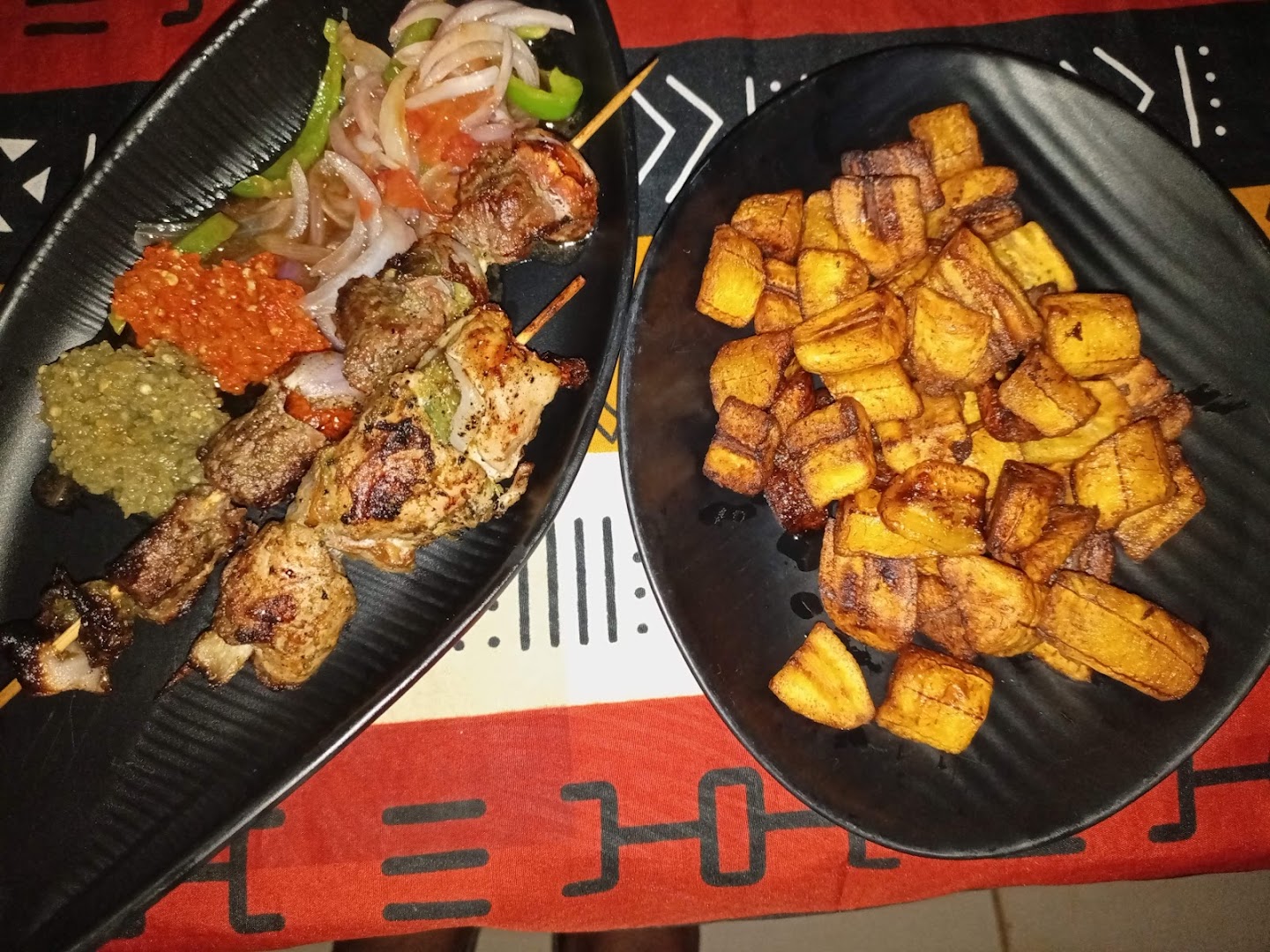 Le Garden Chez Layère: appetizing photo of restaurant food