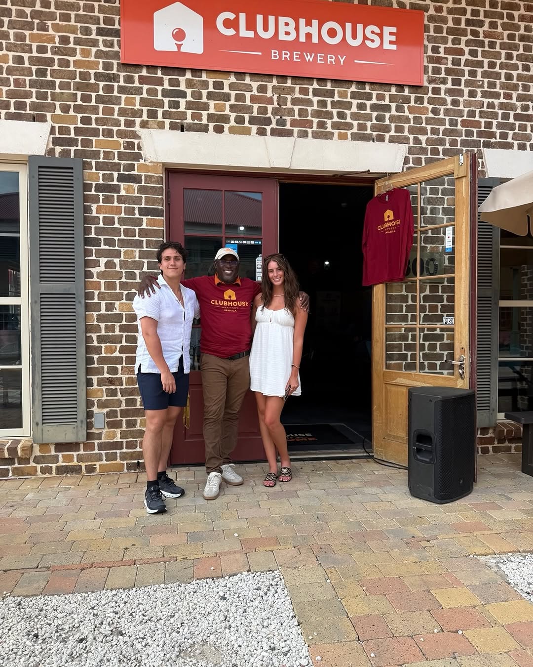 Clubhouse Brewery: welcoming photo of venue exterior