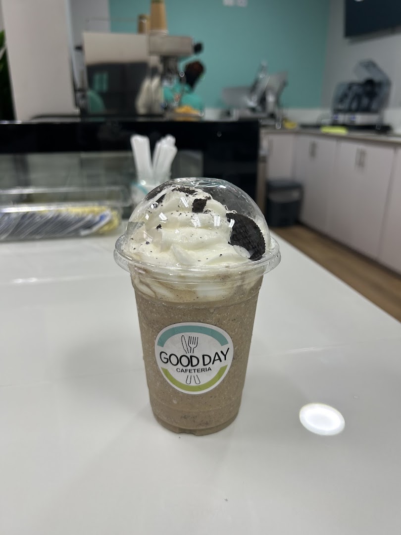Good Day Cafeteria: appetizing photo of restaurant product