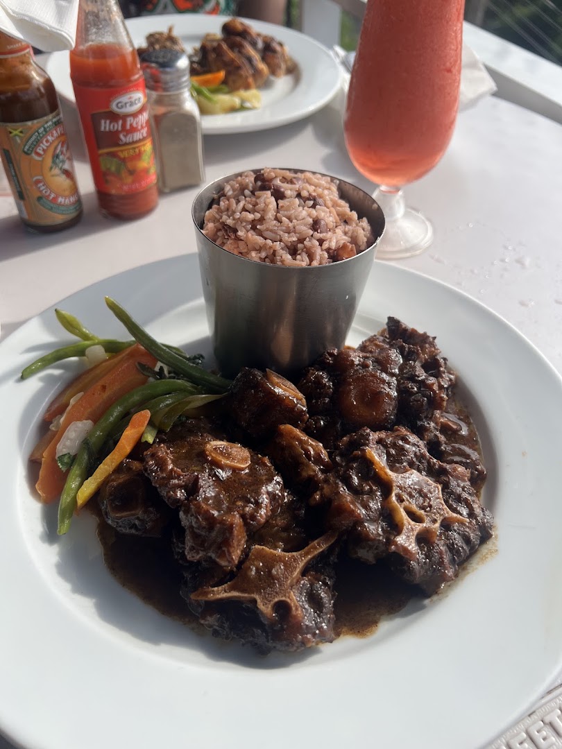 Peppa's Cool Spot: appetizing photo of restaurant food