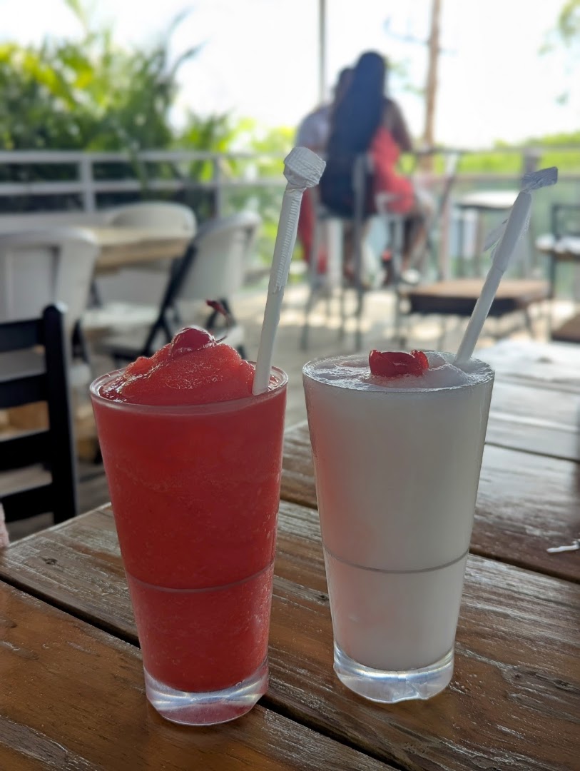 Peppa's Cool Spot: appealing photo of restaurant drinks
