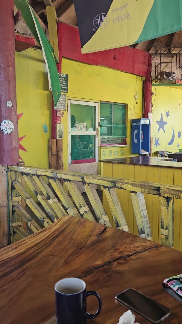 Cafe Goa: restaurant interior and atmosphere