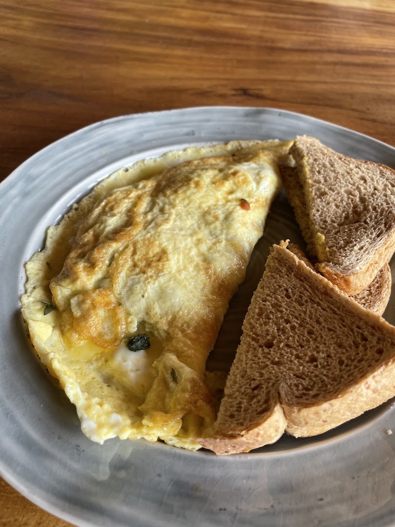 Cafe Goa: appetizing photo of breakfast dish