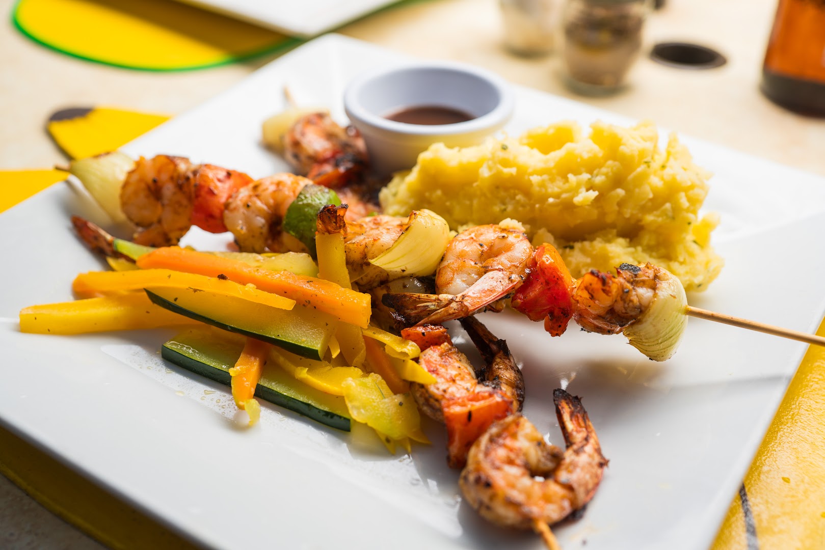 Jaybird's Restaurant & Bar: appetizing, high-quality food photography