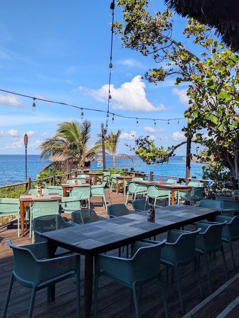 Rockhouse Restaurant: beautiful restaurant terrace with view