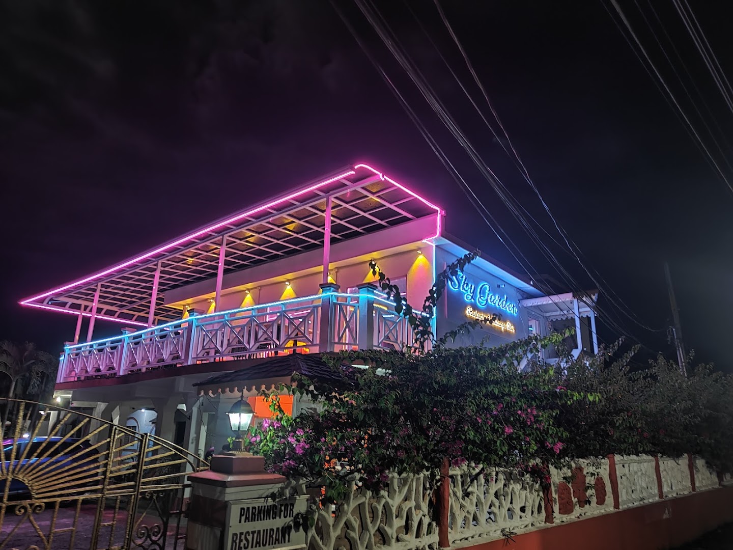 Sky Garden Restaurant Lounge Bar: attractive night exterior shot