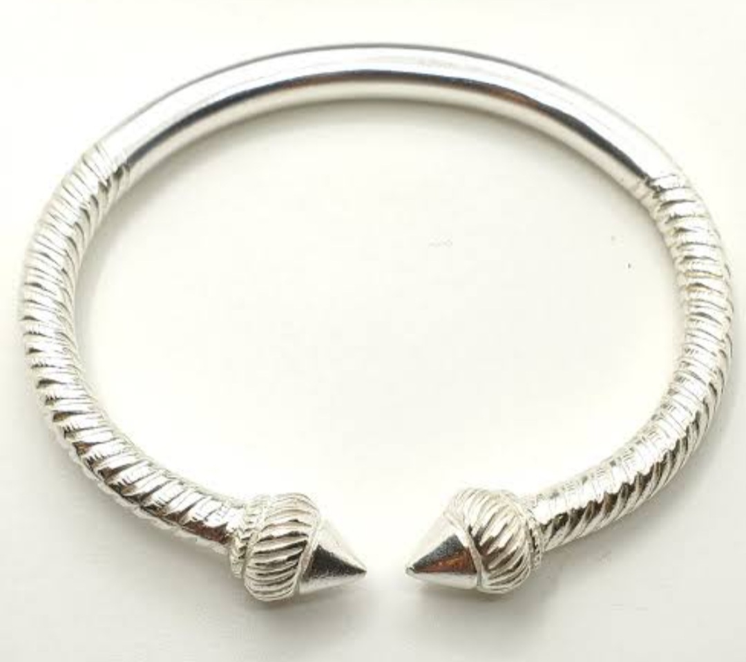 Likkle Jamayka: clear product photo for shop