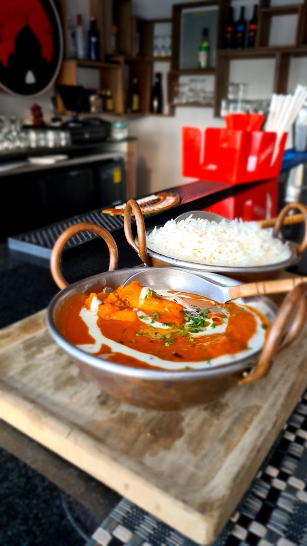 Manzil "East Meets West": appetizing food photography