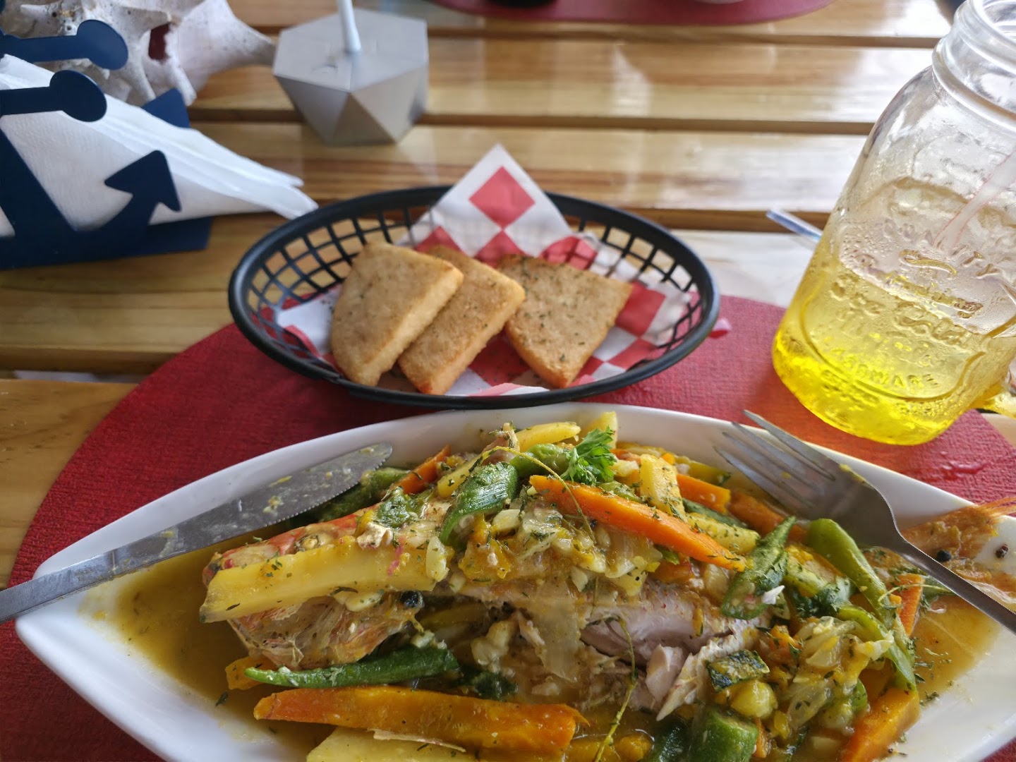Reggae Kitchen & Lounge: appetizing photo of restaurant food