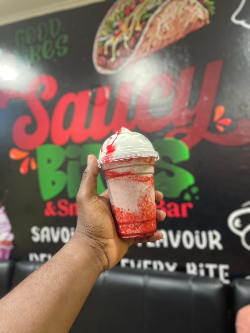 Saucy Bites & Smoothie Bar: appetizing drink with venue branding