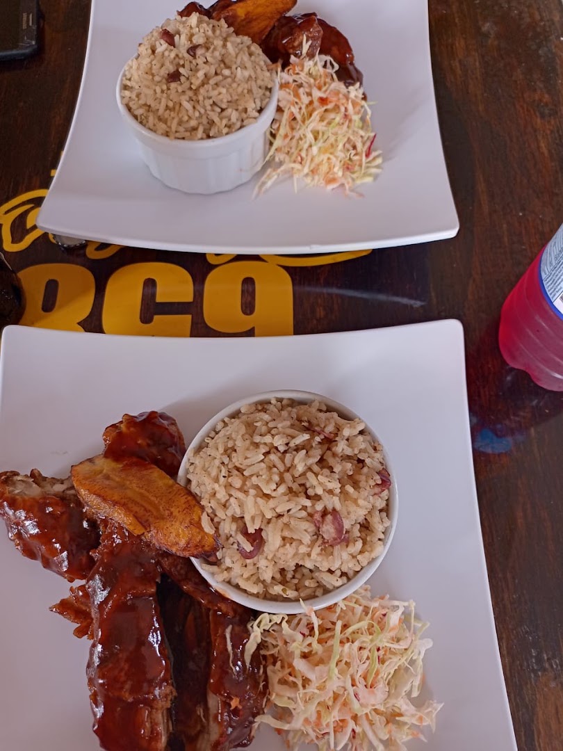 658 Plates Restaurant and Bar: appetizing food photography