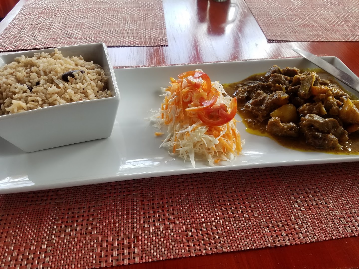 Fusion Bites: clear, appetizing food presentation