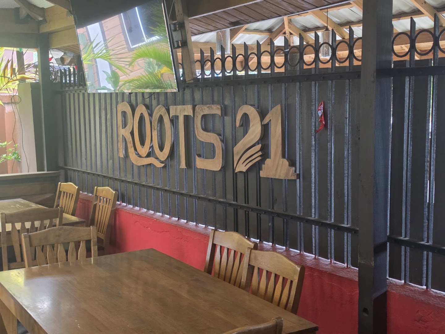 Roots 21 Bar & Kitchen: clear shot of venue branding