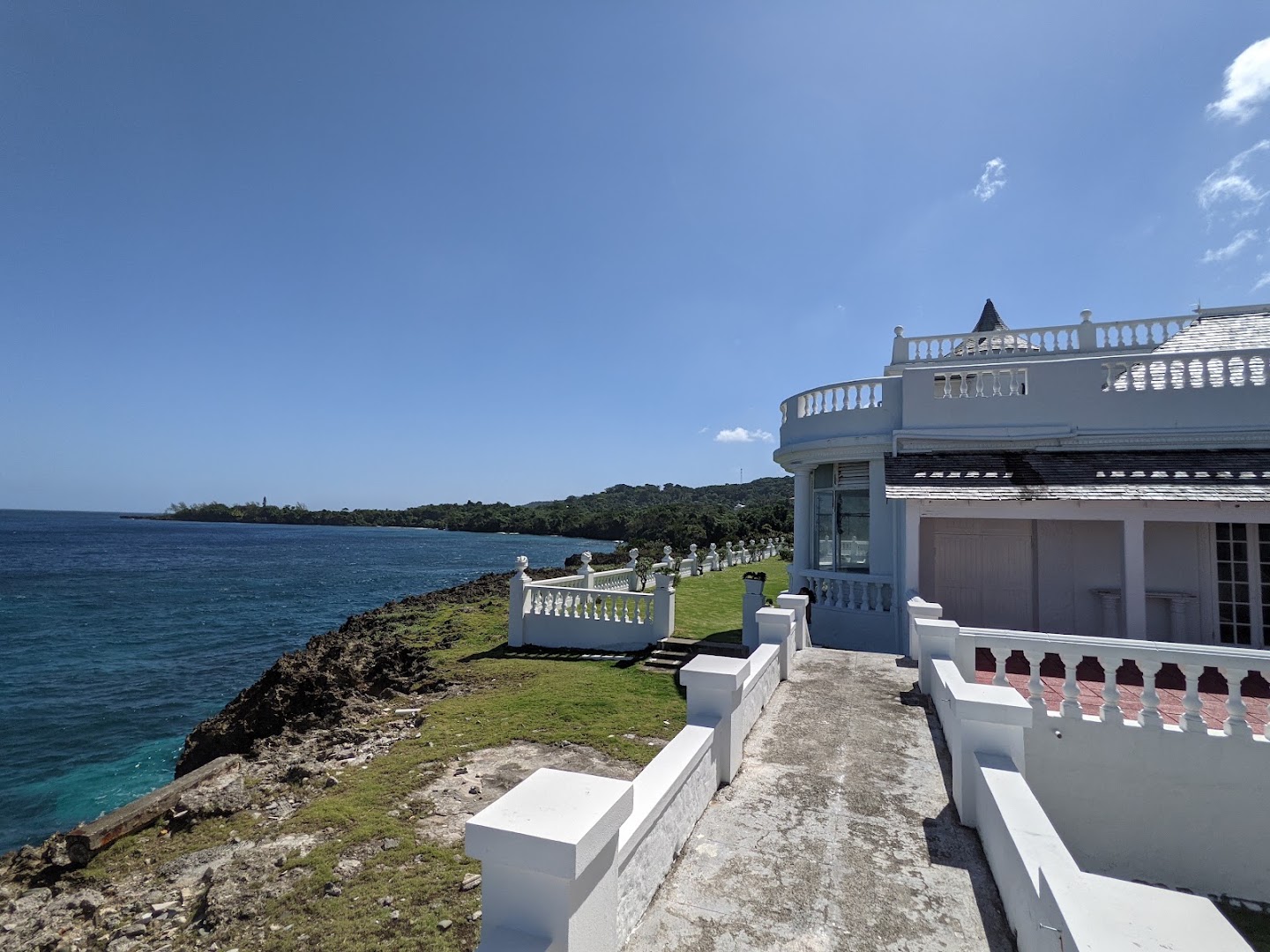 Trident Castle: beautiful exterior view of venue