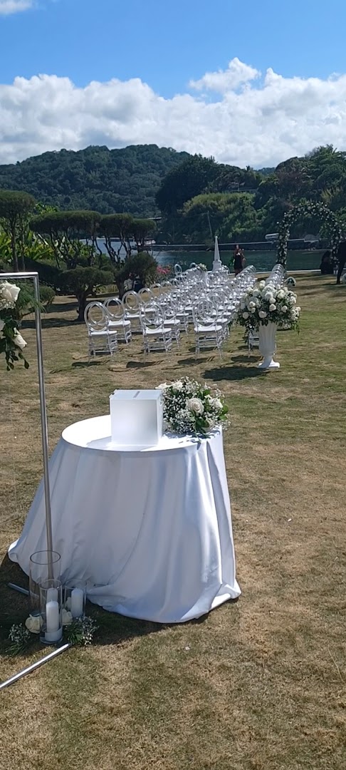 Trident Castle: beautiful outdoor event setup