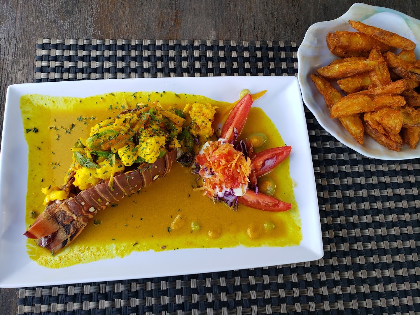 Yosch Cafe: appetizing, high-quality food photography