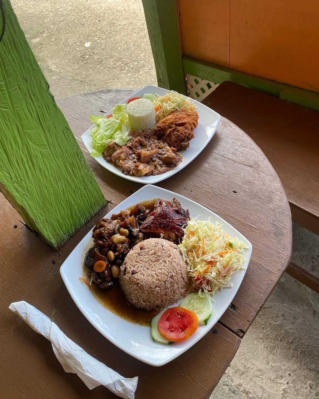 M&K Restaurant: clear, appetizing food presentation