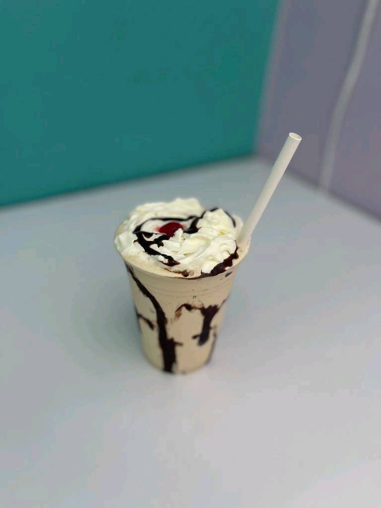 What's the Skoop? Devon House I Scream: appetizing photo of shop product