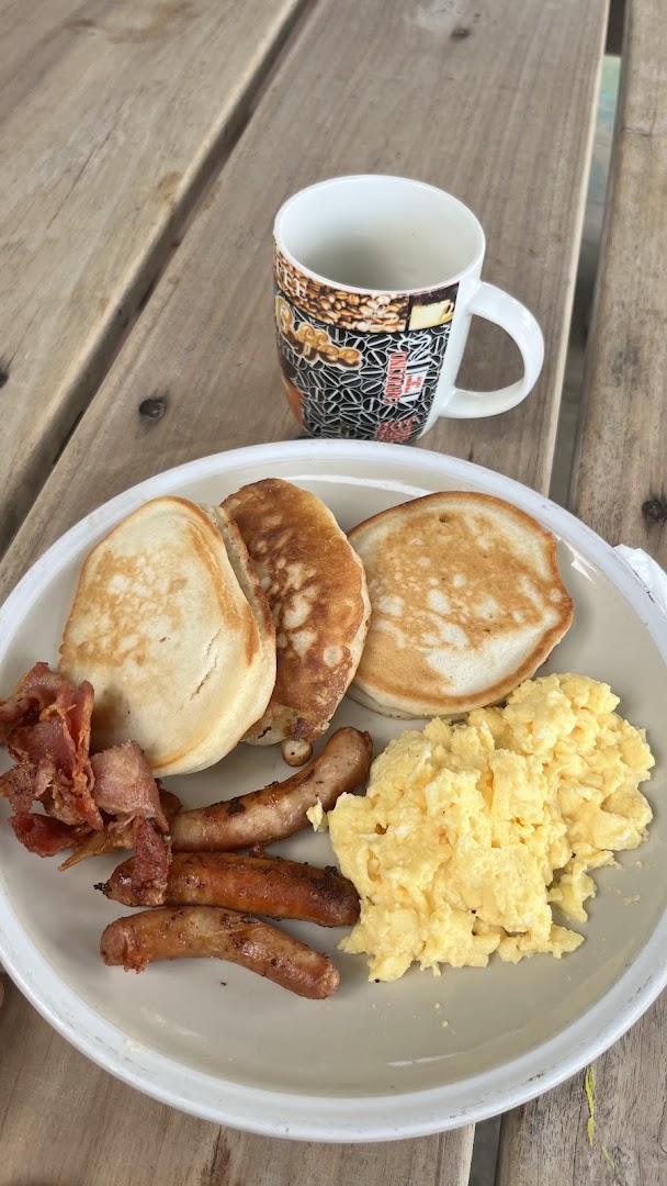 Smurf's Cafe: appetizing breakfast food photo