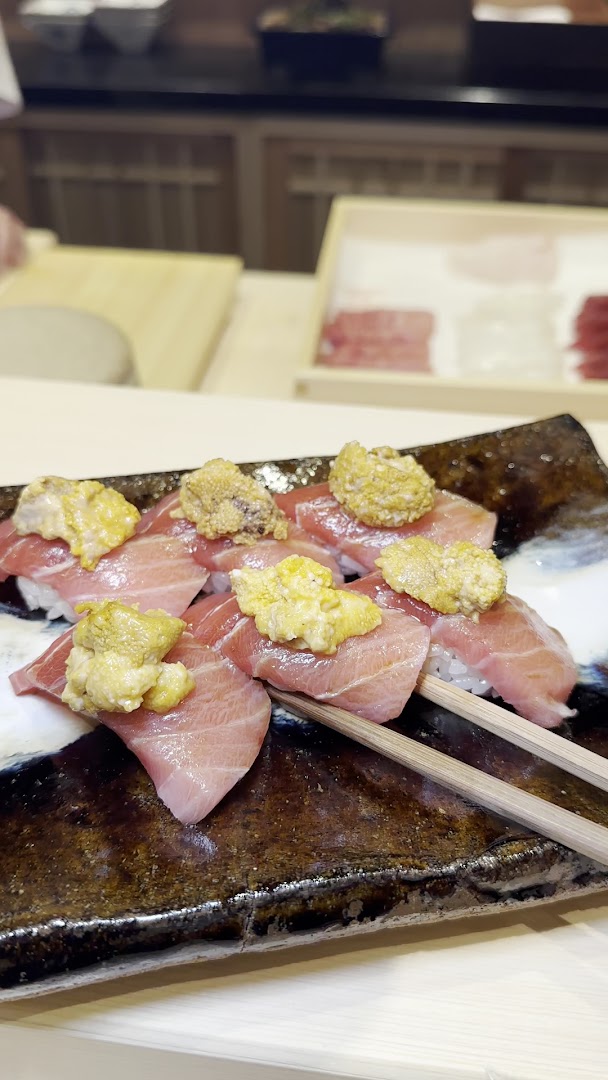 Hakata Sushi Tsugu: high quality appetizing sushi photo