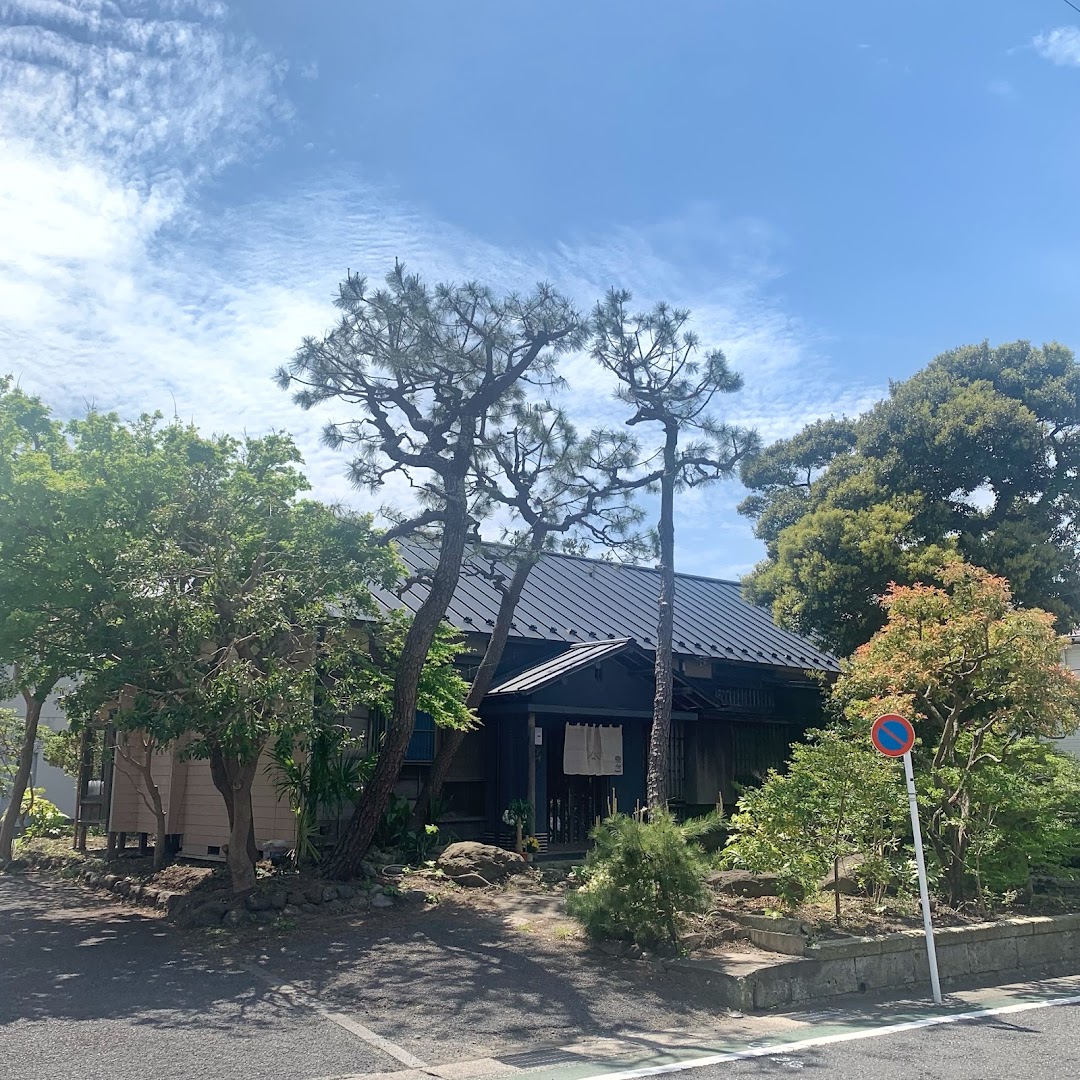 D316 Kamakura: clear exterior shot of venue