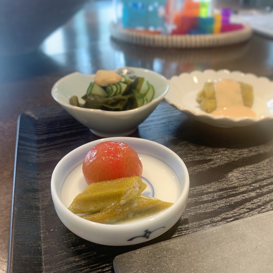 Forage: appetizing, clear food presentation