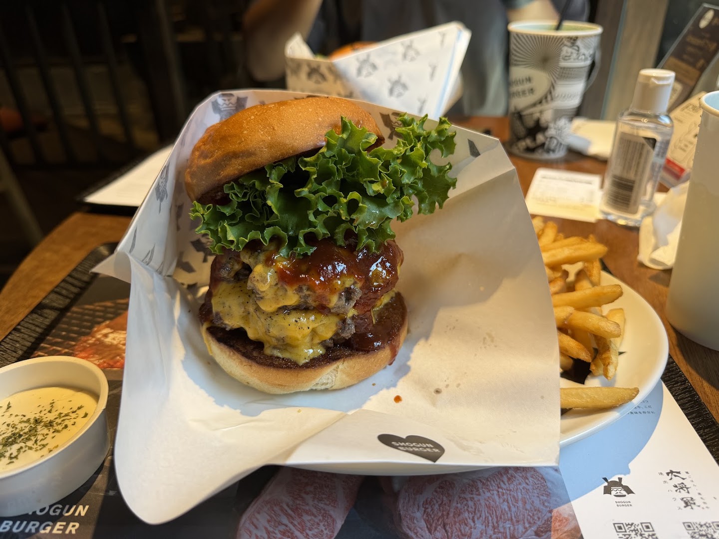 SHOGUN BURGER ひがし茶屋街店: appetizing, high-quality food photo
