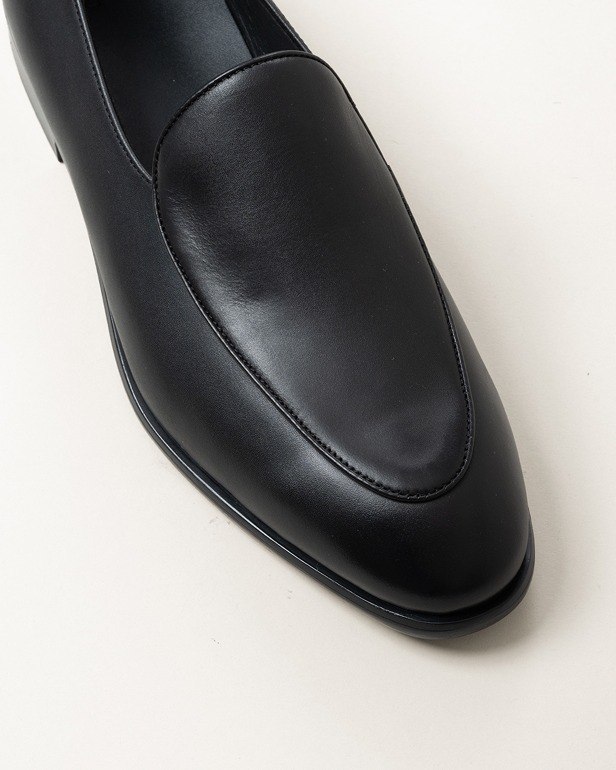 LIB Kobe Motomachi: high quality product photography