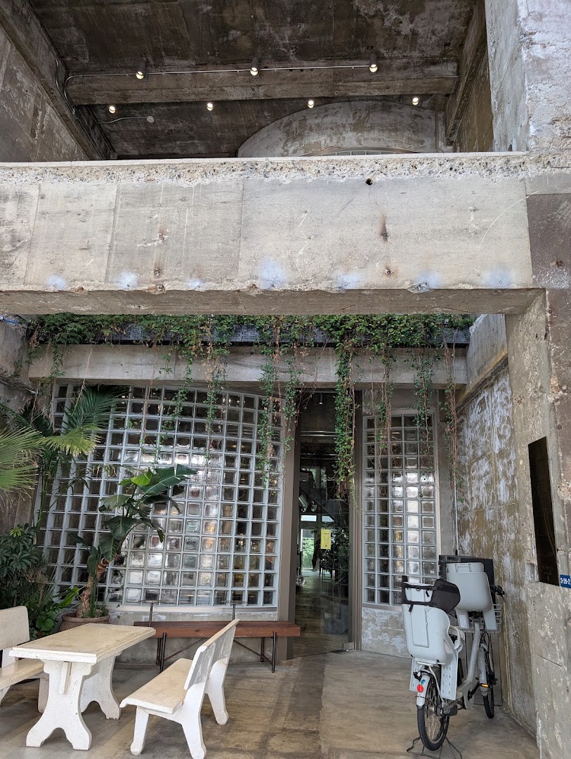 EGORAPIN': attractive industrial venue exterior