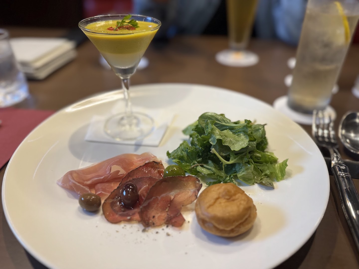 Restaurant&Bar KOBOZ: appetizing, high-quality food photography